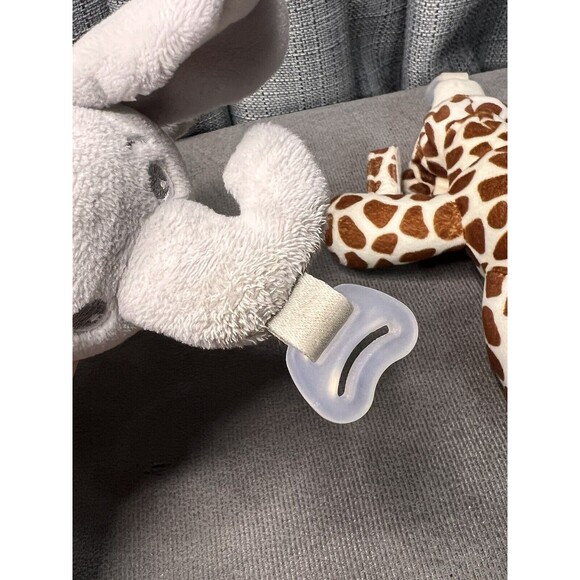 Philips AVENT Snuggle Pacifier Holder Elephant Giraffe Lovey Plush Stuffed Lot - Picture 3 of 14